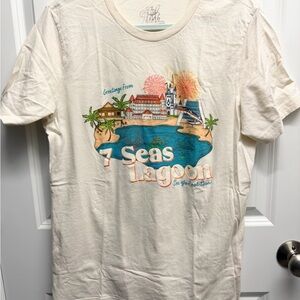 The Lost Bros Disney unisex t-shirt Seven Seas Lagoon cream size L